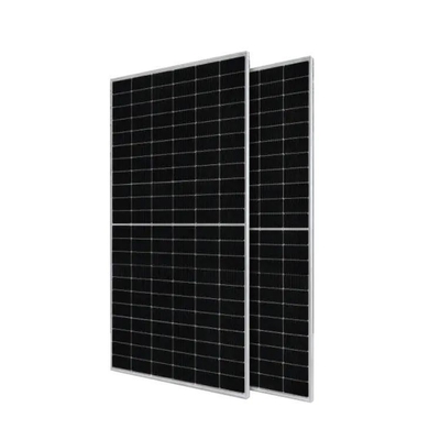 565W 570W 575W 580W 585W módulo de silício monocristalino com caixa de junção IP68